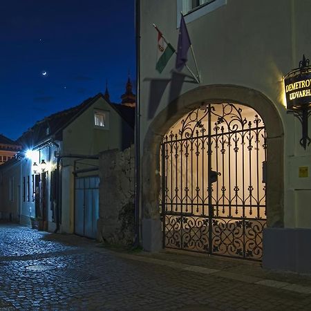 Demetrovics Udvarhaz Эгер Экстерьер фото